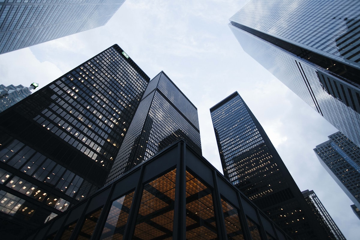 Commercial Building Hybrid System